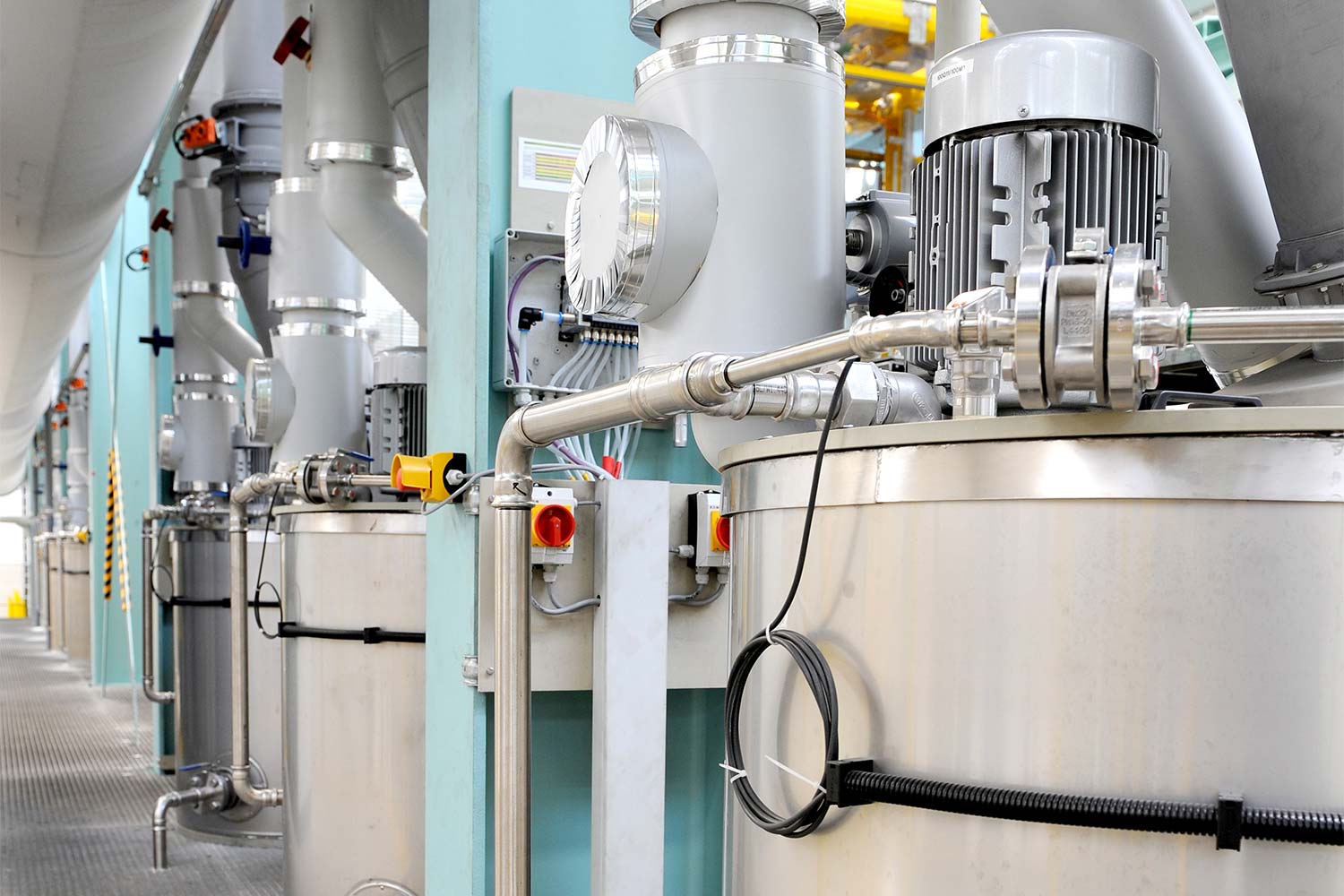 Cleaning system for Holder