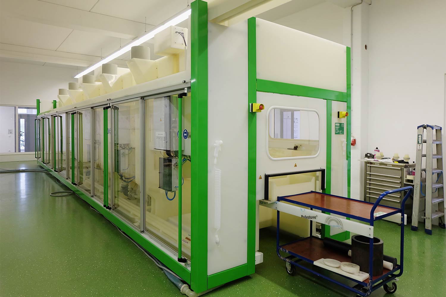 Silicon cleaning system