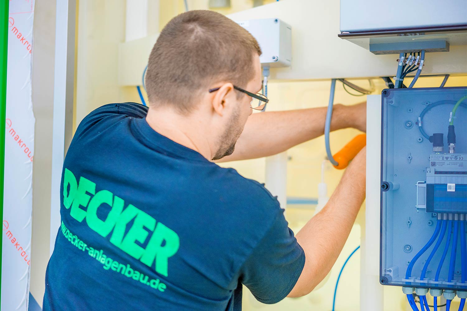 Silicon cleaning system