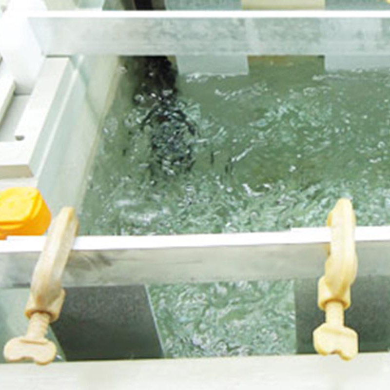 Hand-Eloxalanlage für diverse Zerspanungsteile