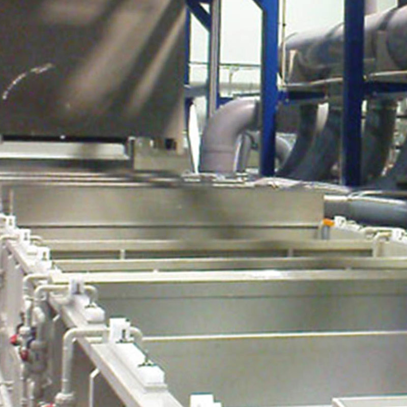 Automat zum Beizen, Phosphatieren und Auftrag von Emulsion