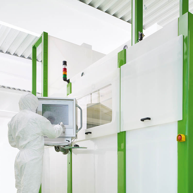 Flexibles Reinigen von Siliziumstäben (slim- und feedrods)