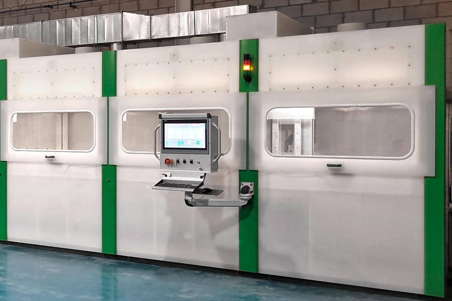 Siliziumätzanlage für Sonnenstrom in Spanien