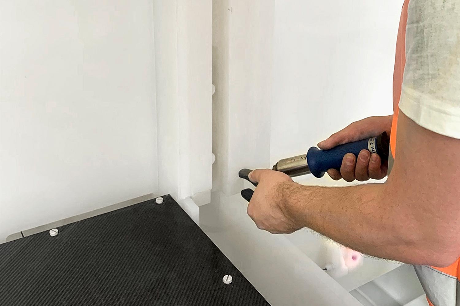 Siliziumätzanlage für Sonnenstrom in Spanien