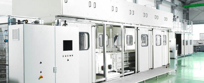 Beizanlage für reine und oxidfreie Oberflächen auf Kleinteilen im Automotive-Bereich