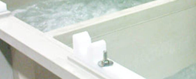 Automat zum Beizen, Phosphatieren und Auftrag von Emulsion