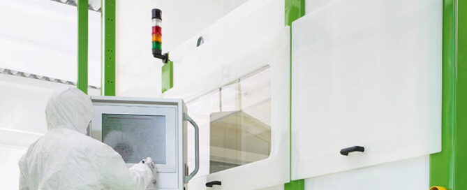 Flexibles Reinigen von Siliziumstäben (slim- und feedrods)